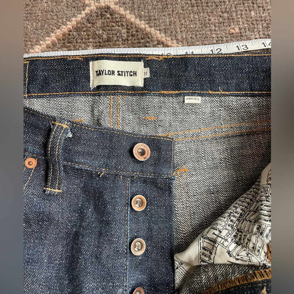 Taylor Stitch Umeda democratic fit